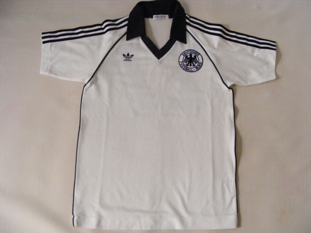 新しいブランドドイツ代表 ユニフォーム タグ付き 1992年 サッカー ヴィンテージ ウェア スポーツ レジャー 13 3 Epmhv Quito Gob Ec